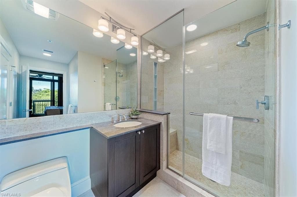 9115 Strada Pl 5205, Naples, FL 34108-10