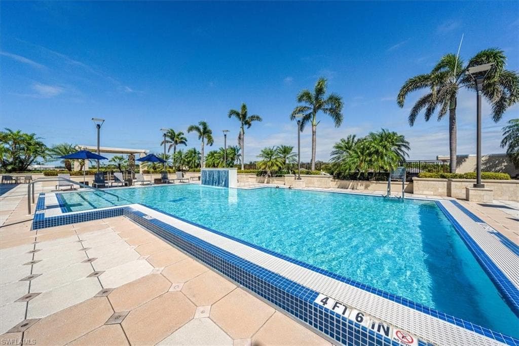 9115 Strada Pl 5205, Naples, FL 34108-17