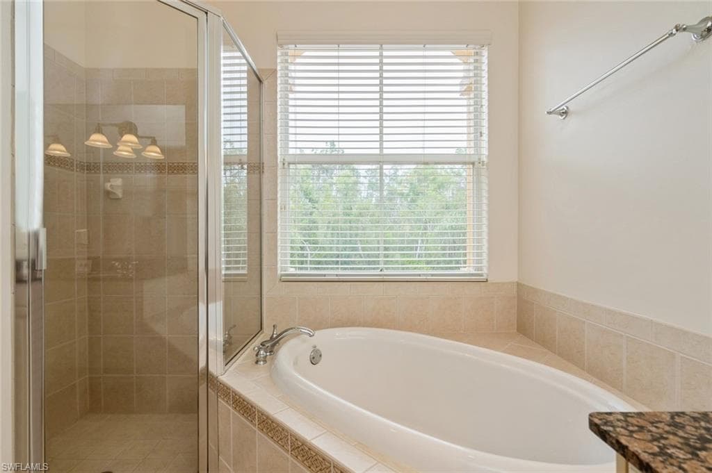 12050 Lucca St 202, Fort Myers, FL 33966-20