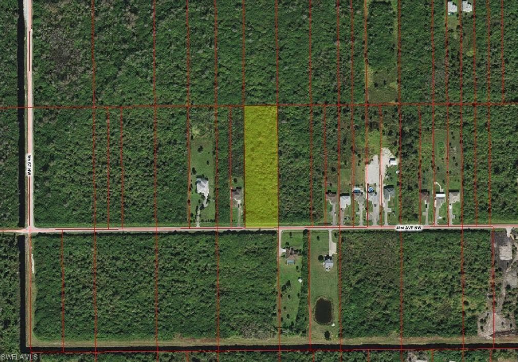 41st Ave NW, Naples, FL 34120-1