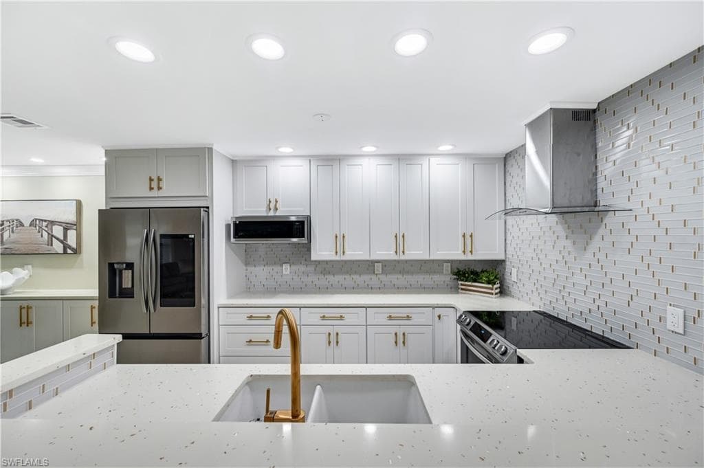 1375 Chesapeake Ave A-2, Naples, FL 34102-18