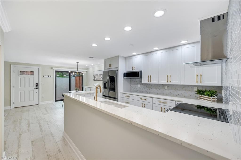 1375 Chesapeake Ave A-2, Naples, FL 34102-20