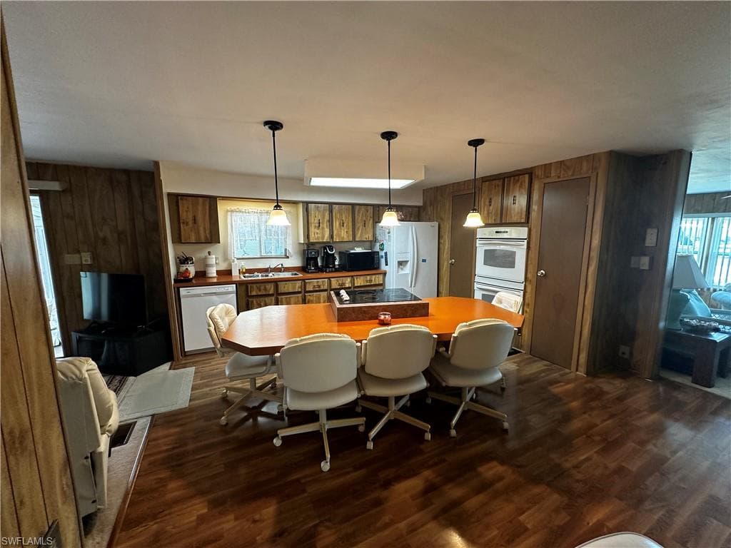 250 Indian Key Ln 266, Naples, FL 34114-19