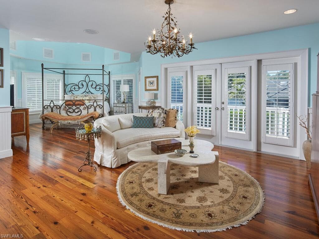 2750 Treasure Ln, Naples, FL 34102-13