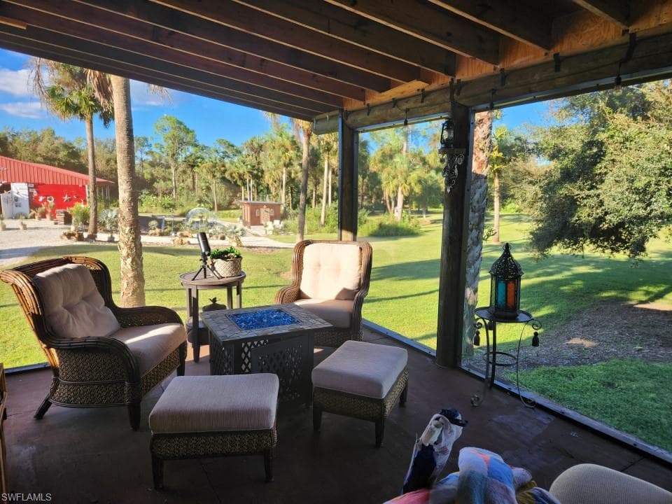 3935 24th Ave SE, Naples, FL 34117-17