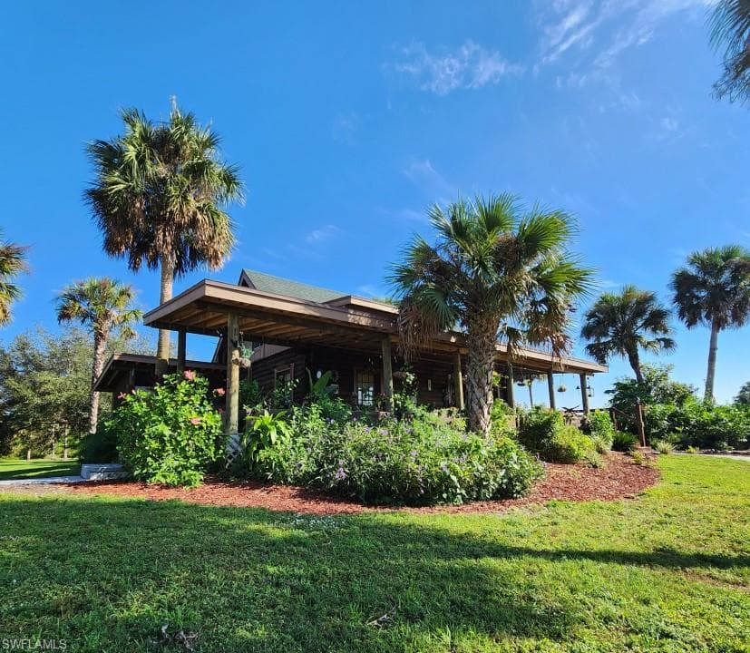 3935 24th Ave SE, Naples, FL 34117-7