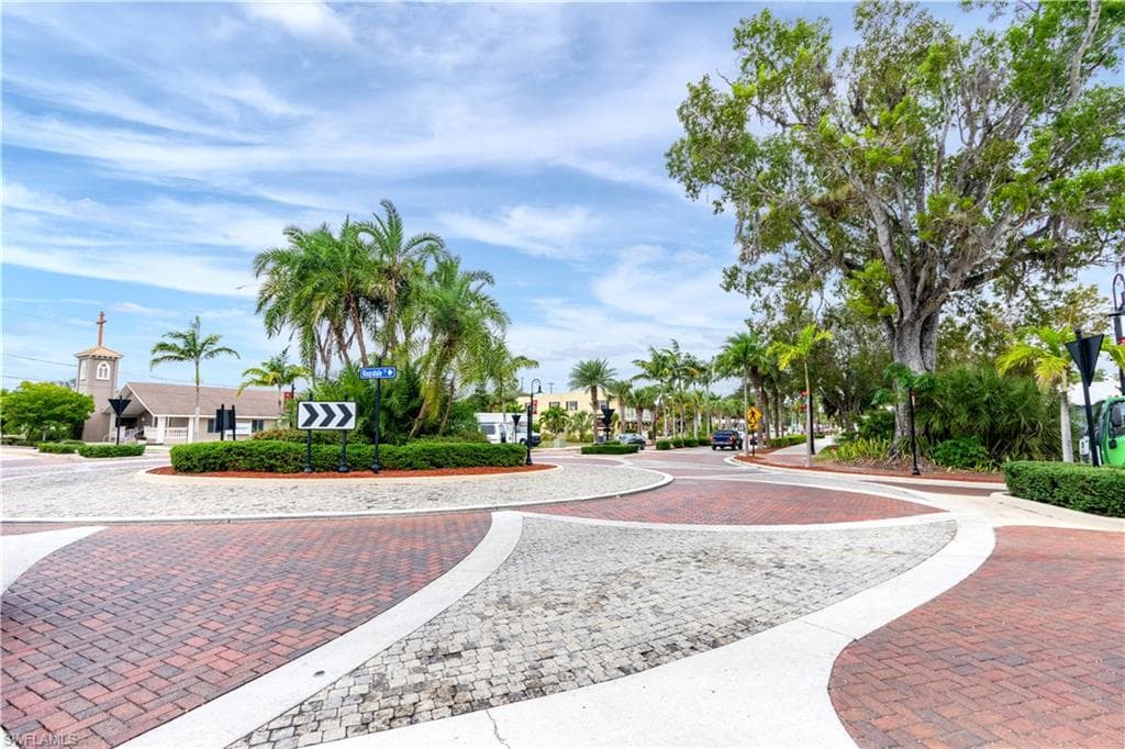 27604 Imperial Shores Blvd, Bonita Springs, FL 34134-29