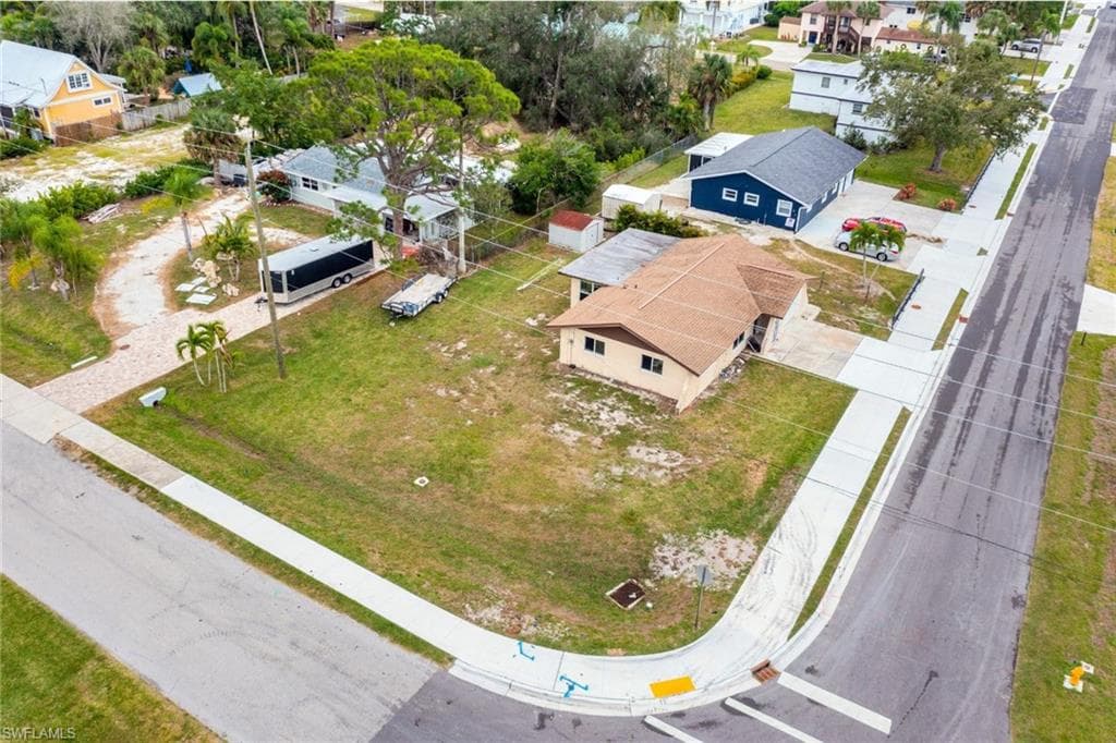 27604 Imperial Shores Blvd, Bonita Springs, FL 34134-5