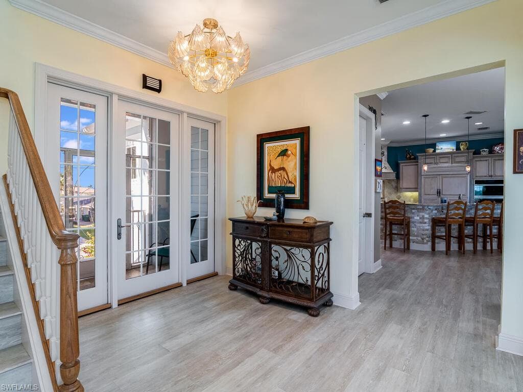 167 San Salvador St, Naples, FL 34113-4