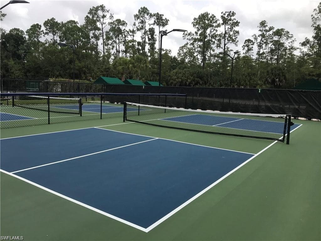 4000 Loblolly Bay Dr 8-206, Naples, FL 34114-26