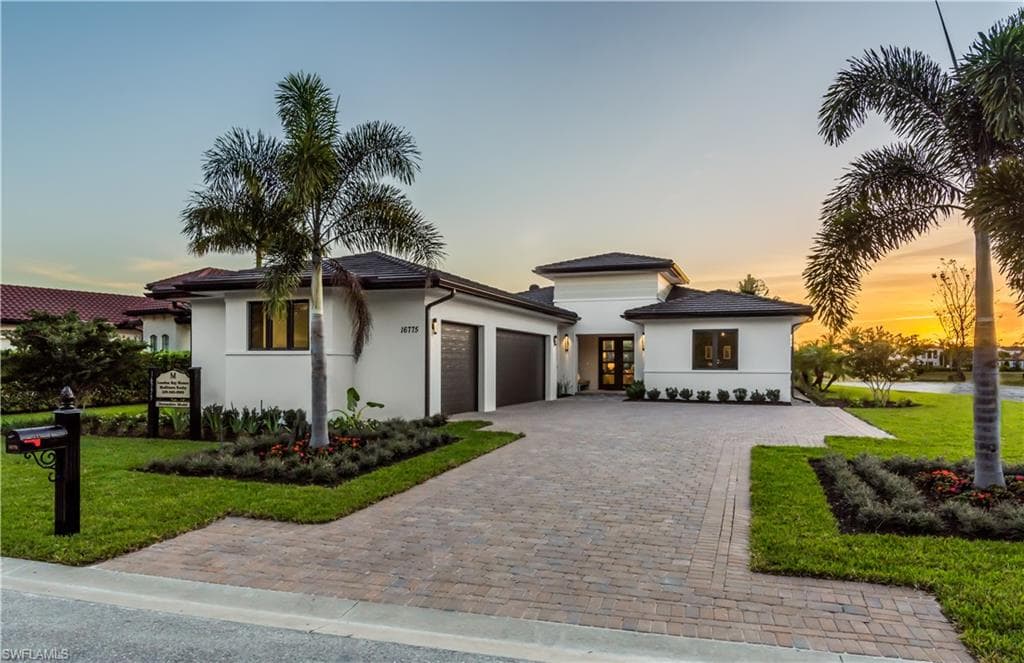 16753 Cabreo Dr, Naples, FL 34110-2