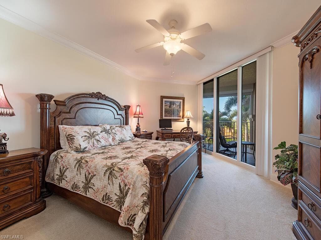 6597 Nicholas Blvd 405, Naples, FL 34108-9