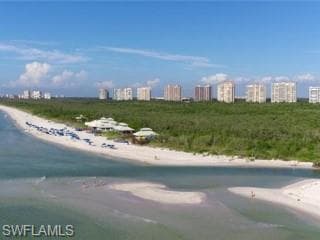 6597 Nicholas Blvd 405, Naples, FL 34108-18