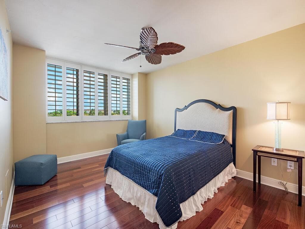 6597 Nicholas Blvd 503, Naples, FL 34108-10