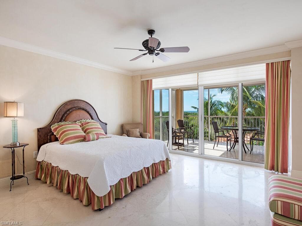 6597 Nicholas Blvd 503, Naples, FL 34108-8