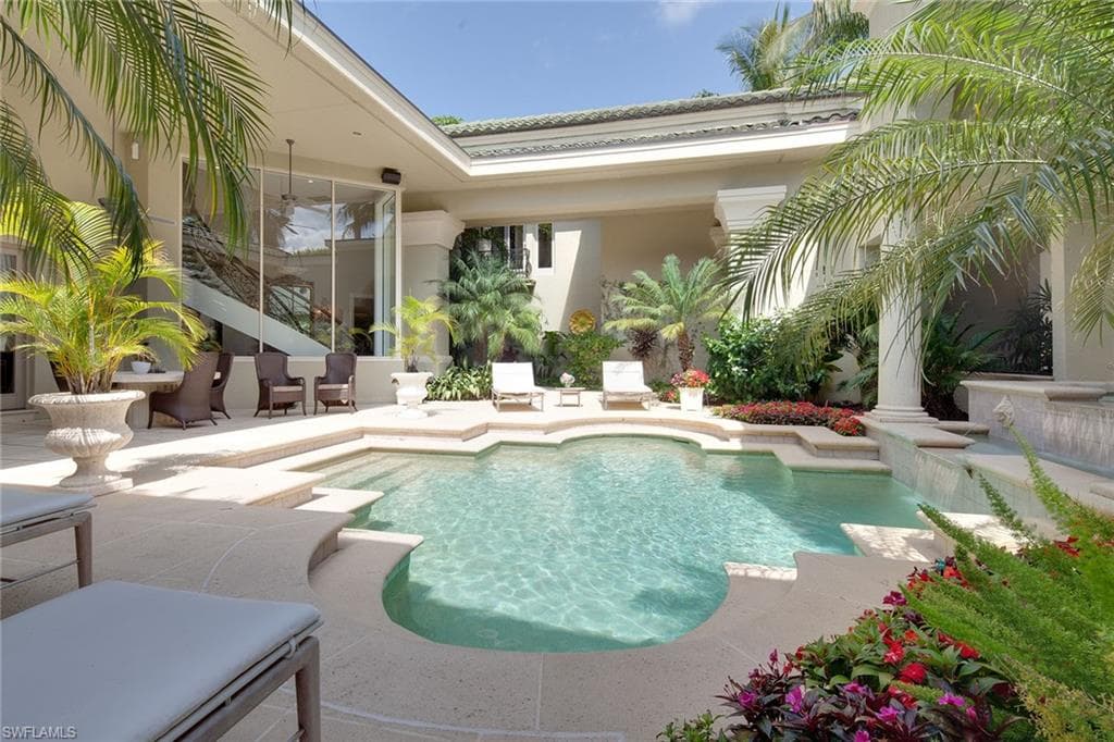 7331 Tilden Ln, Naples, FL 34108-5