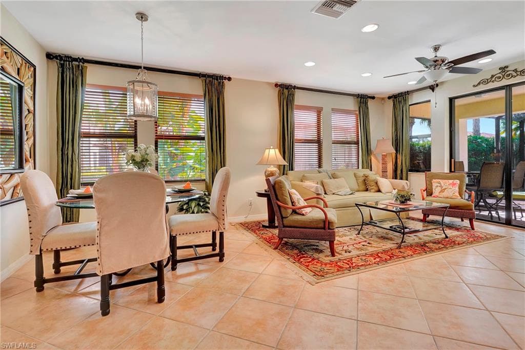 1224 Manado Dr, Naples, FL 34113-17