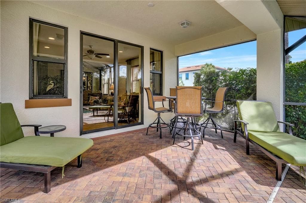 1224 Manado Dr, Naples, FL 34113-20