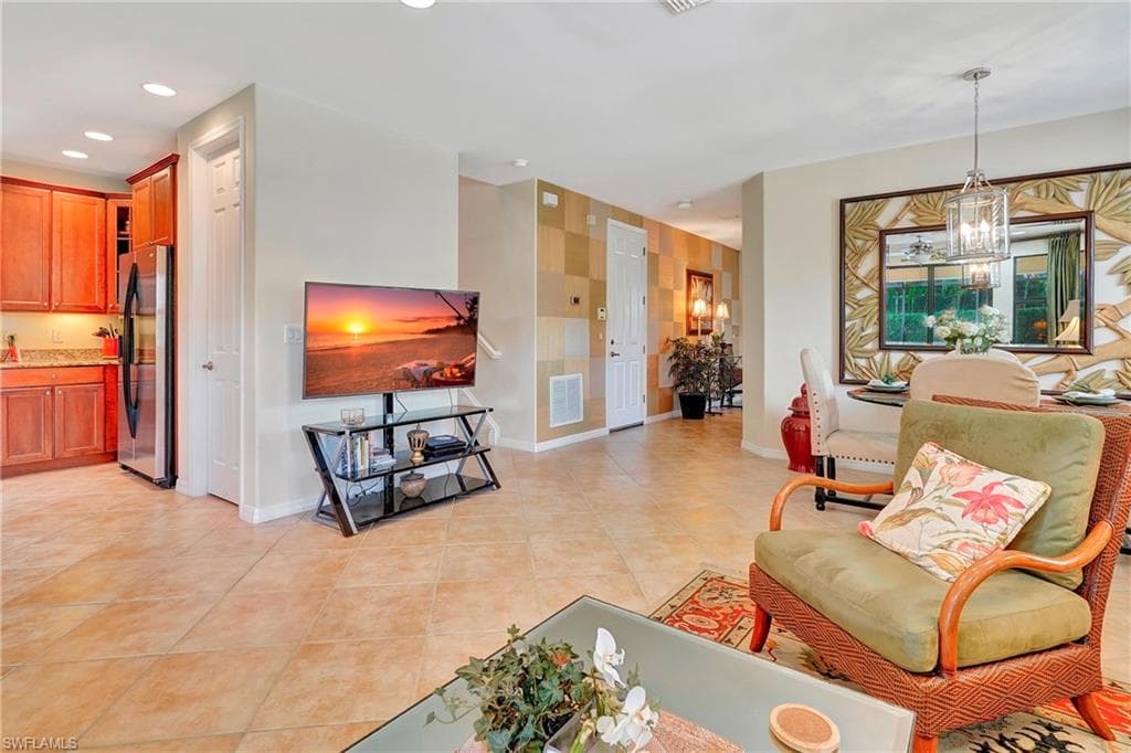 1224 Manado Dr, Naples, FL 34113-23