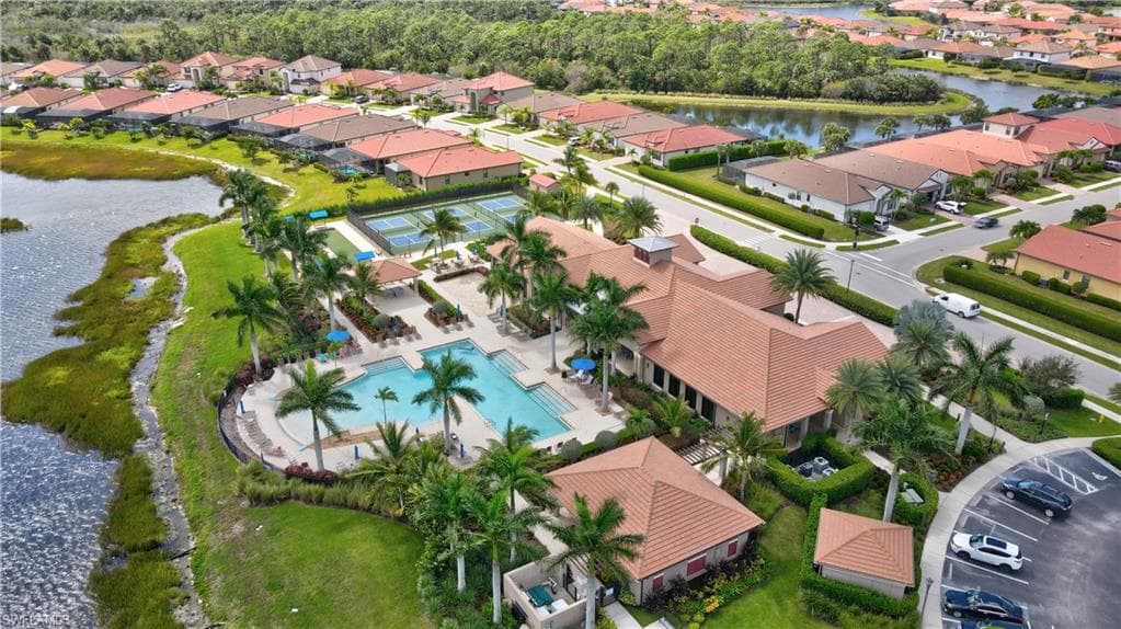 1224 Manado Dr, Naples, FL 34113-34