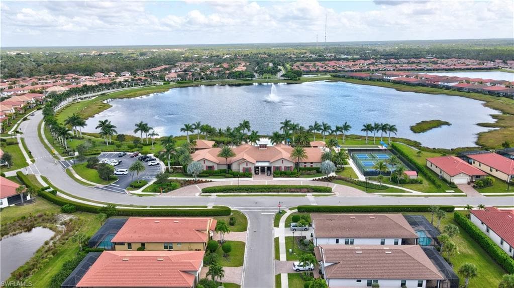 1224 Manado Dr, Naples, FL 34113-40