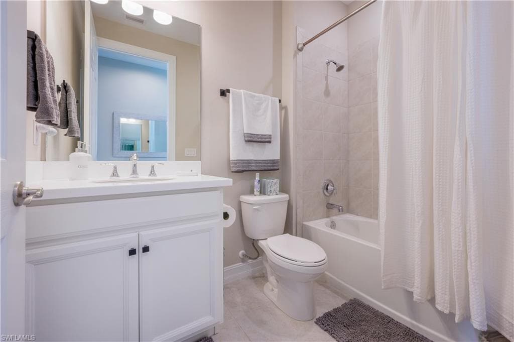 28483 Captiva Shell Loop, Bonita Springs, FL 34135-20