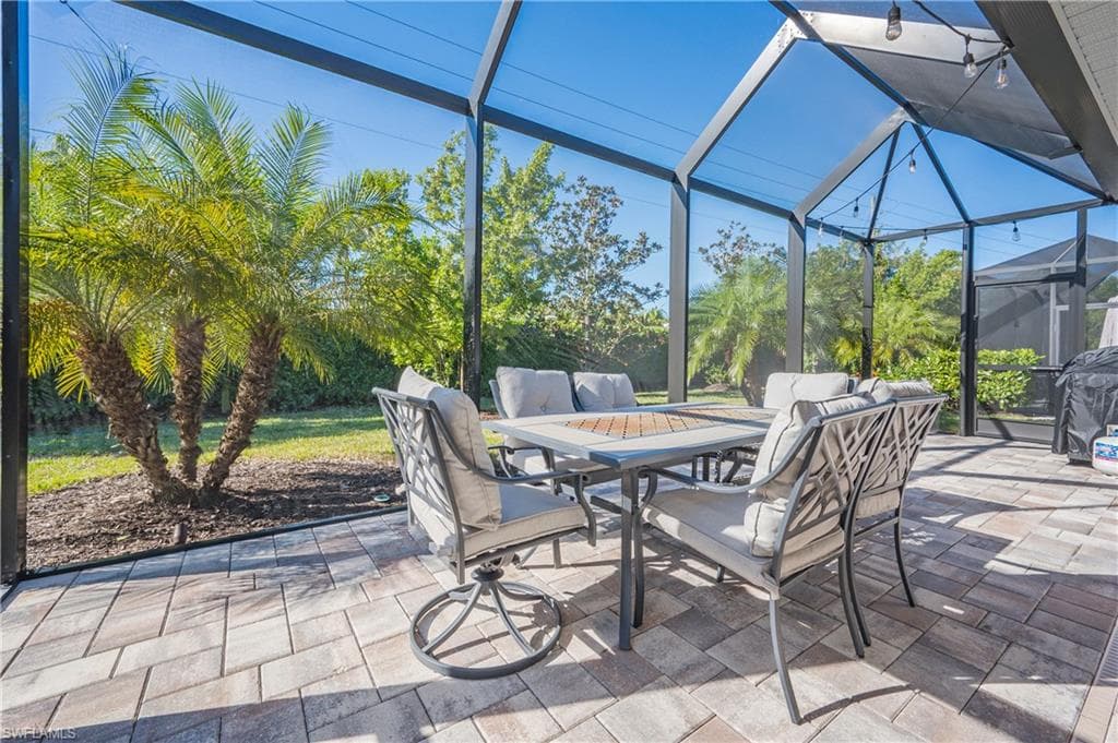 28483 Captiva Shell Loop, Bonita Springs, FL 34135-25