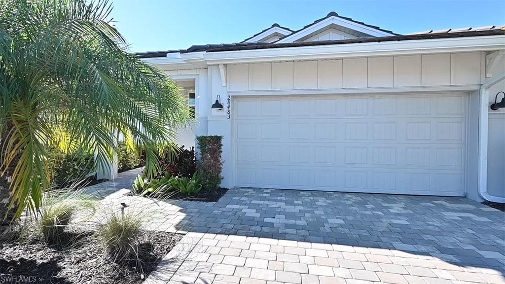 28483 Captiva Shell Loop, Bonita Springs, FL 34135-2