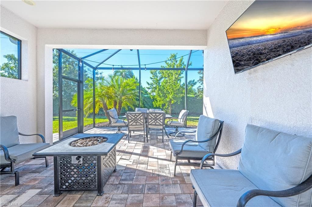 28483 Captiva Shell Loop, Bonita Springs, FL 34135-44
