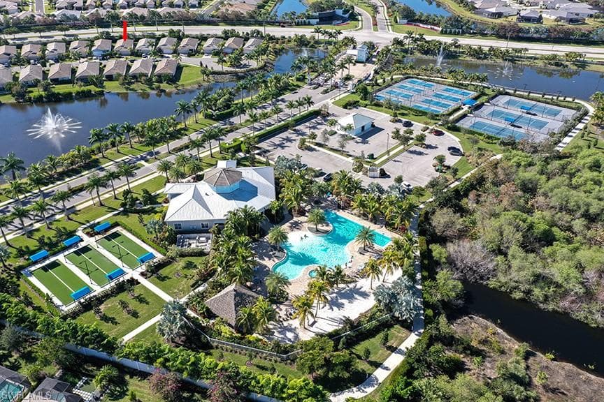 28483 Captiva Shell Loop, Bonita Springs, FL 34135-4