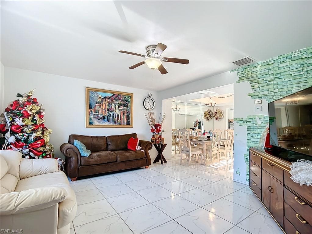 4924 Hawaii Blvd 5, Naples, FL 34112-14