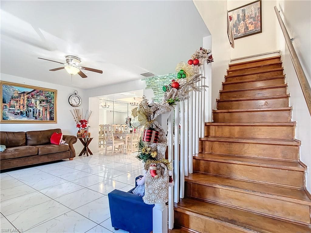 4924 Hawaii Blvd 5, Naples, FL 34112-31