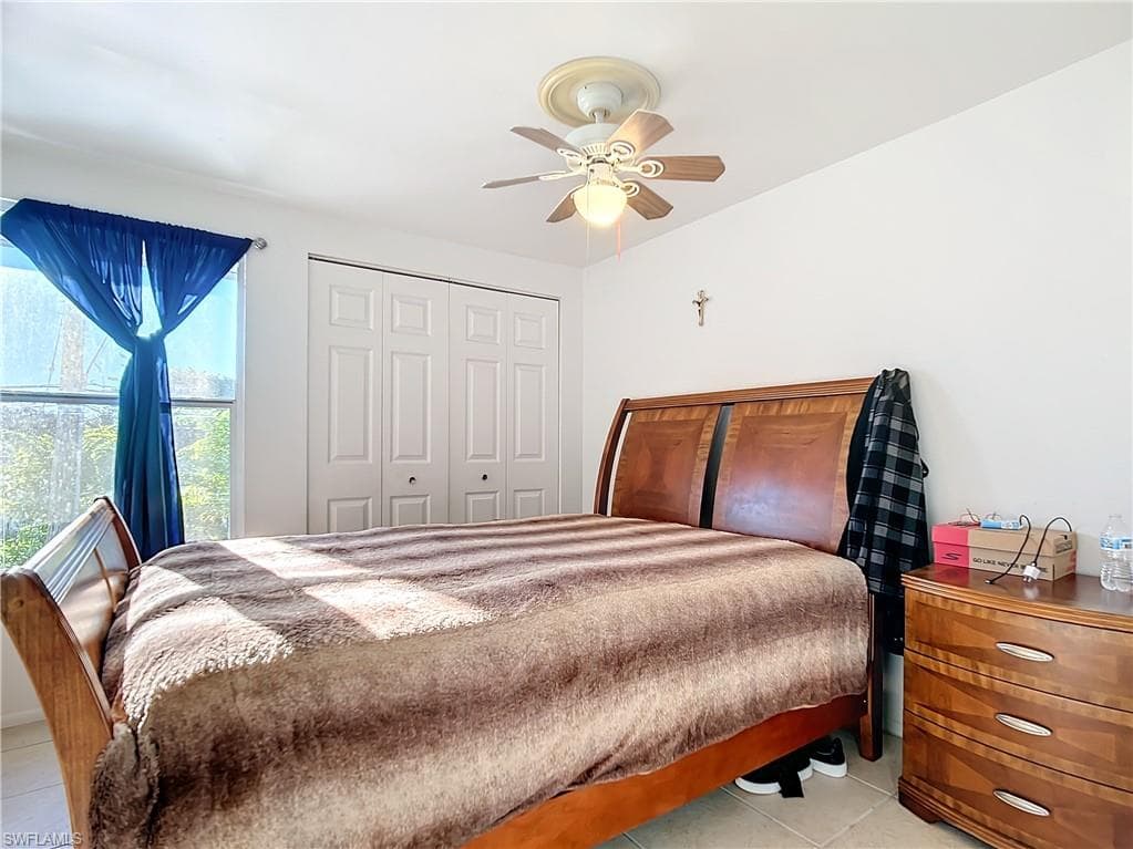 4924 Hawaii Blvd 5, Naples, FL 34112-33