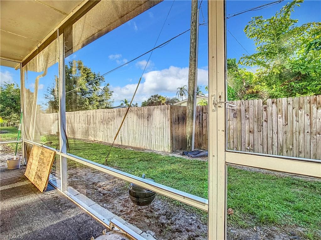 4924 Hawaii Blvd 5, Naples, FL 34112-45