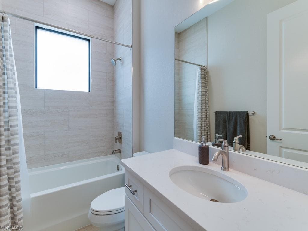 5781 Jasper Way 101, Naples, FL 34112-16
