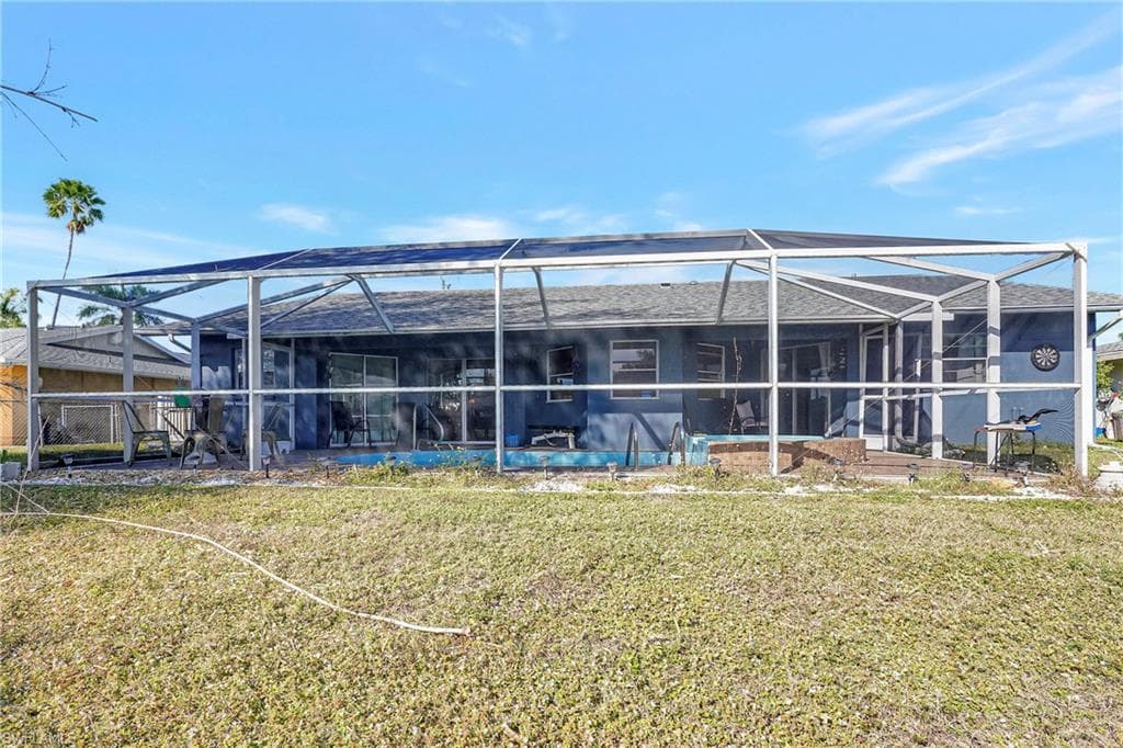2302 15th Ter, Cape Coral, FL 33990-24