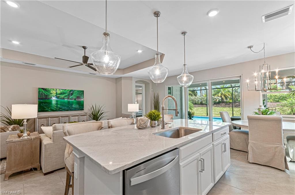 14506 Kelson Cir, Naples, FL 34114-7