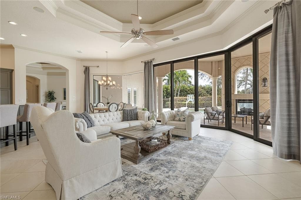 16540 Cellini Ln, Naples, FL 34110-9