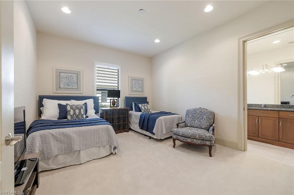 16540 Cellini Ln, Naples, FL 34110-20