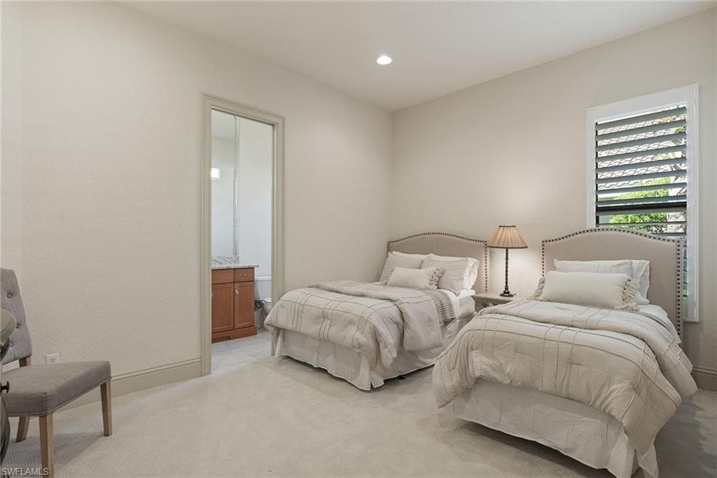 16540 Cellini Ln, Naples, FL 34110-22