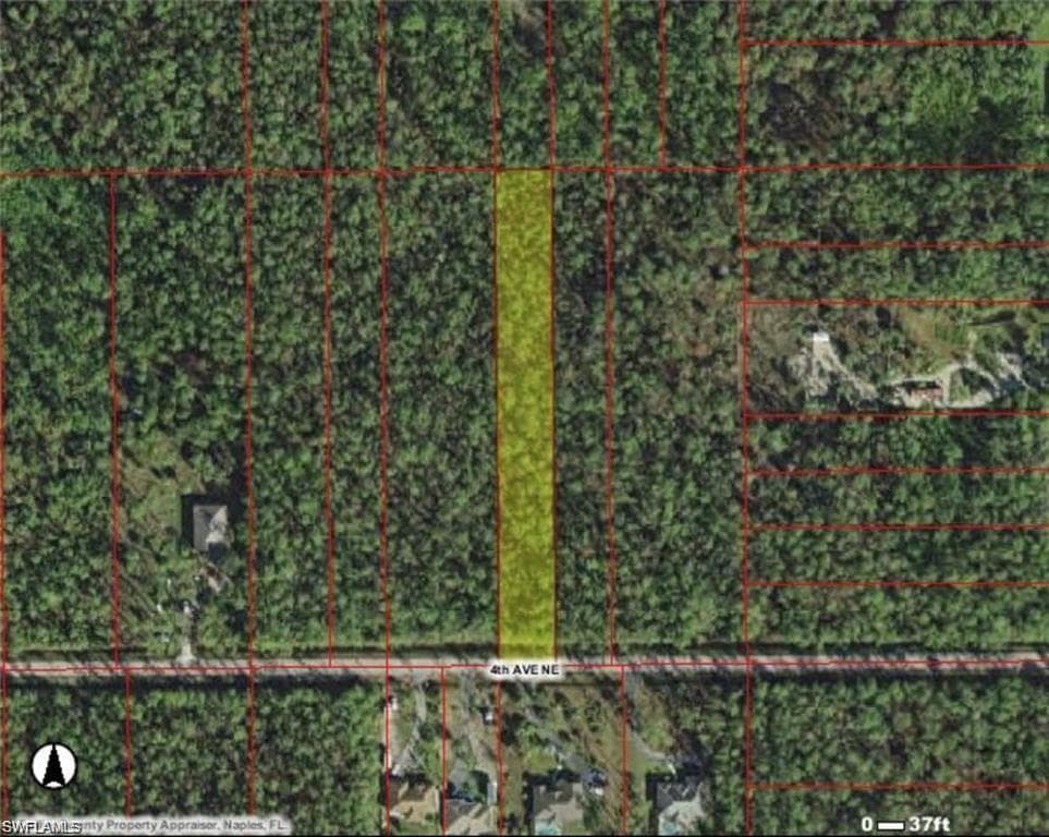 4th Ave NE, Naples, FL 34120-1