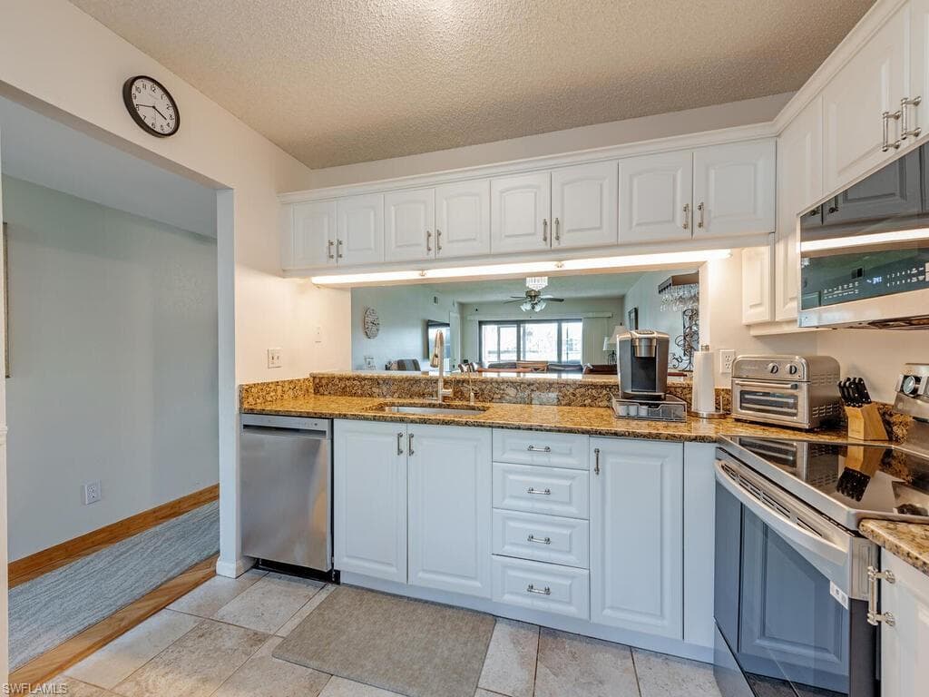 5784 Deauville Cir B104, Naples, FL 34112-7