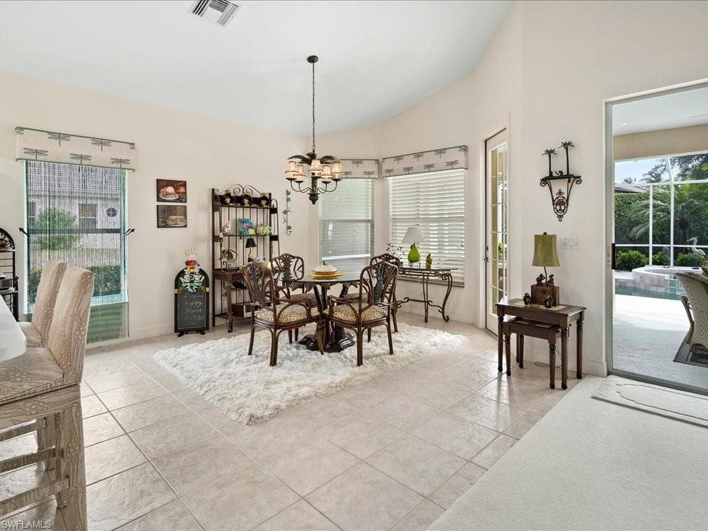 6932 Mauna Loa Ln, Naples, FL 34113-13