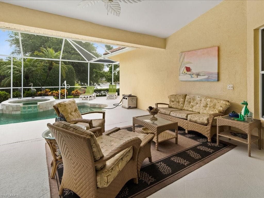 6932 Mauna Loa Ln, Naples, FL 34113-27