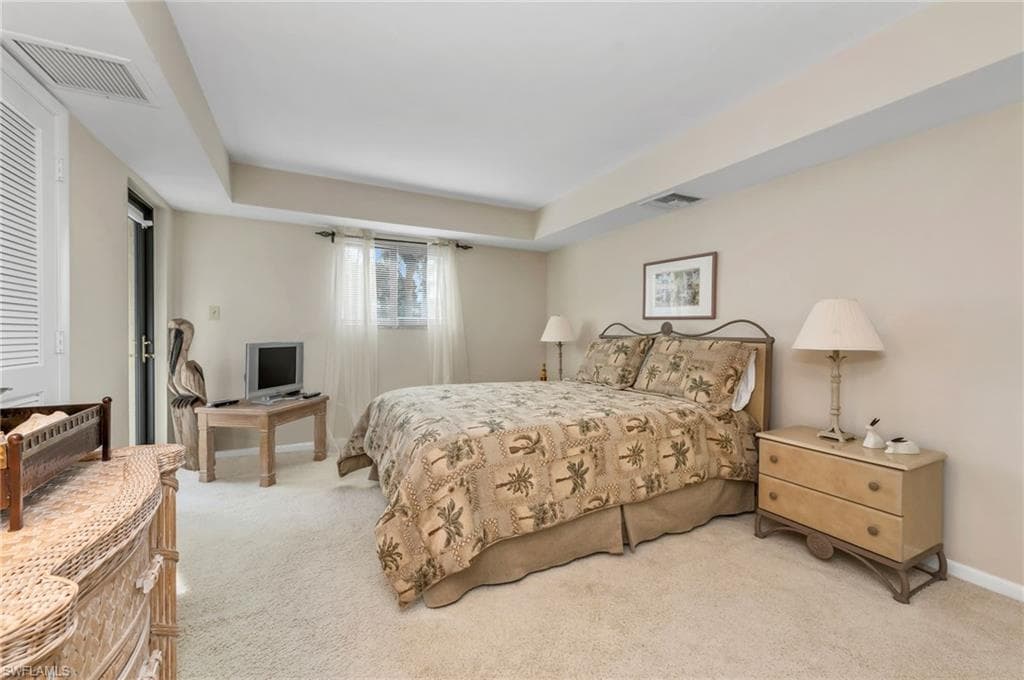 6040 Pelican Bay Blvd D-105, Naples, FL 34108-13