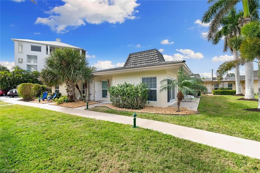 1215 Edington Pl C-4x, Marco Island, FL 34145-34