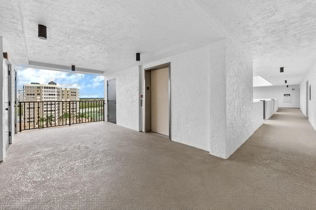 11 Bluebill Ave 1006, Naples, FL 34108-9