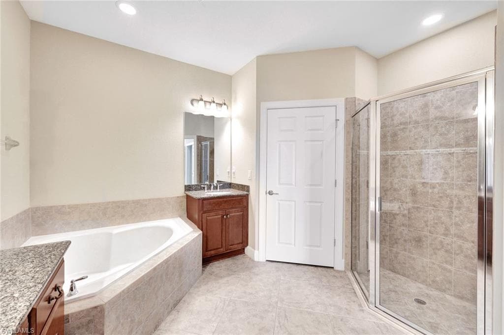 9557 Ironstone Ter 101, Naples, FL 34120-23