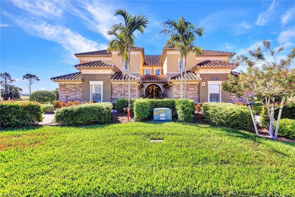 9557 Ironstone Ter 101, Naples, FL 34120-7