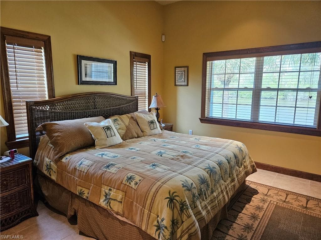 305 Storter Ave N, Everglades City, FL 34139-9